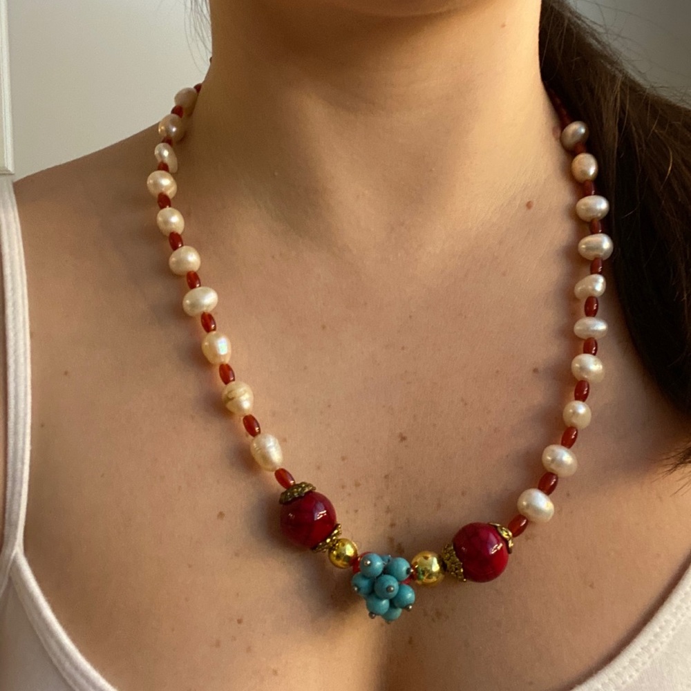 NWOT Pearl Accent Necklace